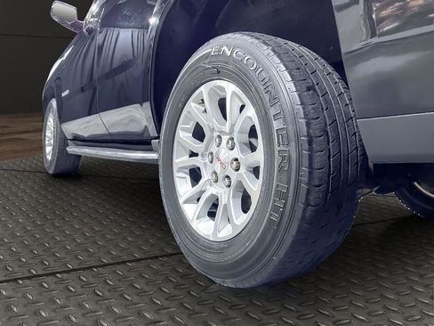 Used 2016 GMC Yukon SLE w/ Convenience Package image 23