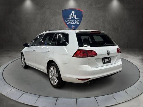 Used 2015 Volkswagen Golf TDI SE image 3