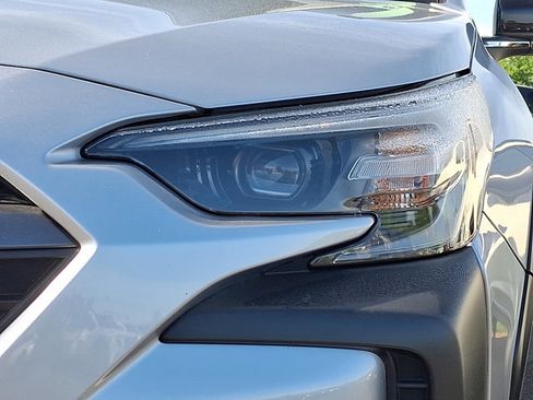 Certified 2023 Subaru Outback Premium AWD/4WD image 8
