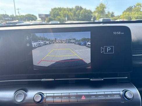 Used 2024 Hyundai Kona SEL AWD/4WD image 11