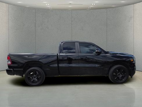 Used 2022 RAM 1500 Big Horn w/ Night Edition RWD image 2