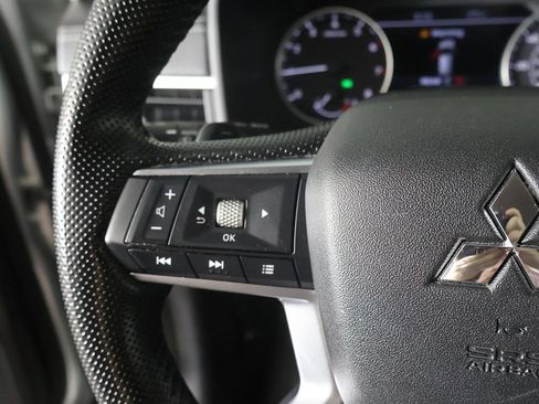 Used 2024 Mitsubishi Outlander SE FWD image 38