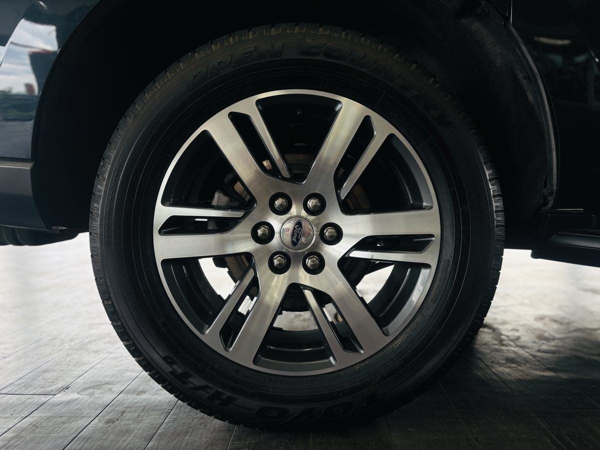 Used 2024 Ford Expedition Max XLT AWD/4WD image 26