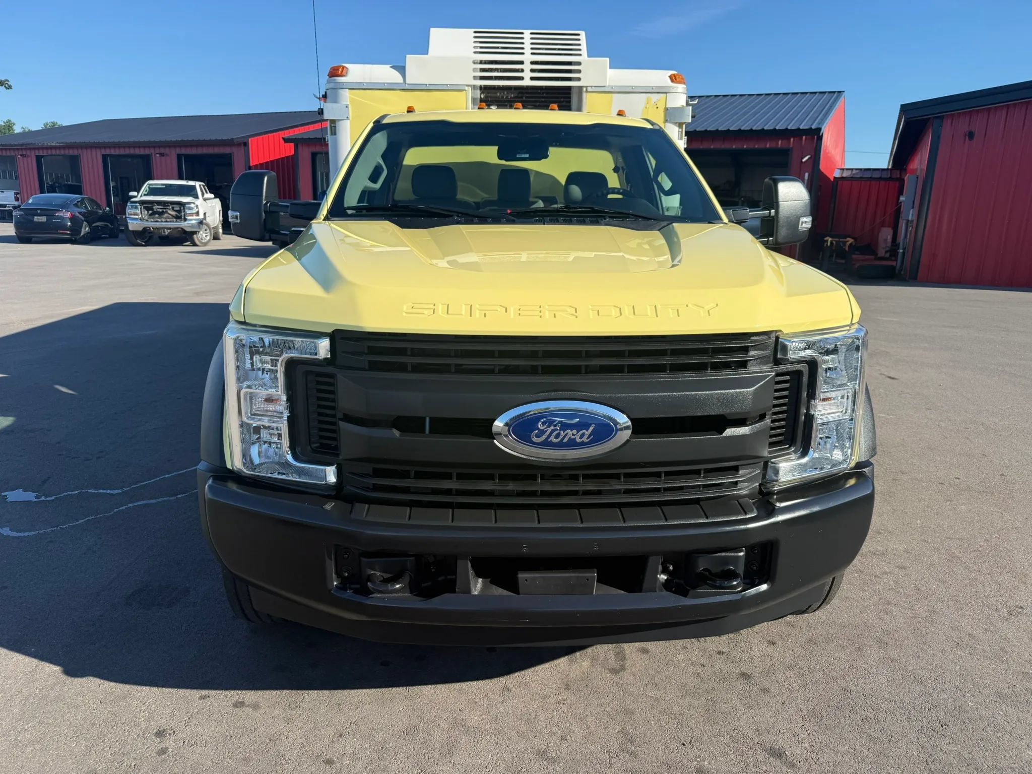 Used 2019 Ford F550 2WD Regular Cab Super Duty image 6