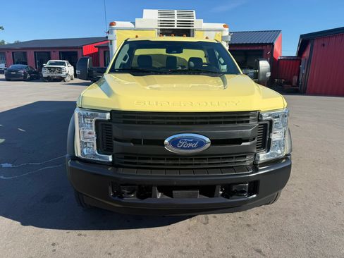 Used 2019 Ford F550 2WD Regular Cab Super Duty image 6