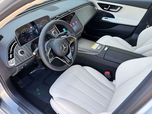 Used 2026 Mercedes-Benz E 350 Sedan image 4