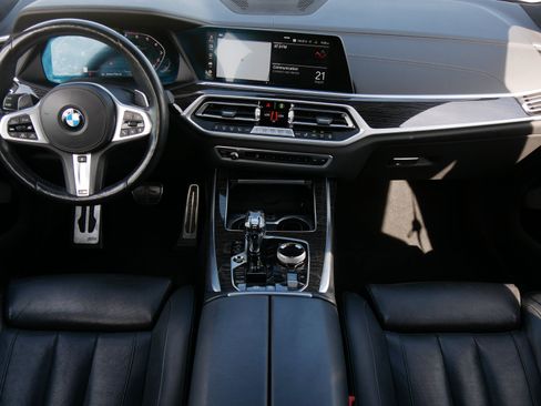 Used 2022 BMW X7 M50i AWD/4WD image 15