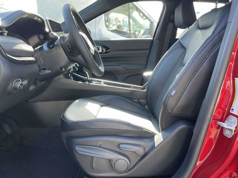 New 2026 Jeep Compass Latitude AWD/4WD image 24