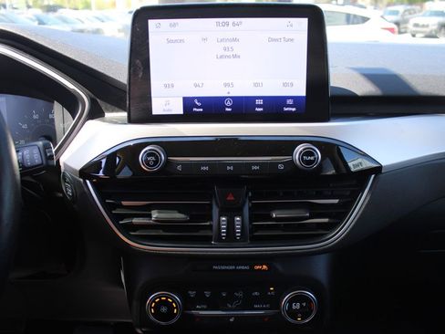 Used 2020 Ford Escape SEL FWD image 15