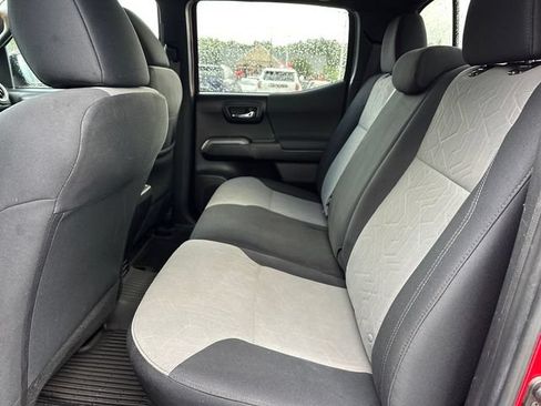Used 2023 Toyota Tacoma TRD Off-Road AWD/4WD image 14