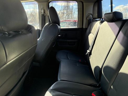 Used 2015 RAM 1500 Sport w/ Convenience Group image 9