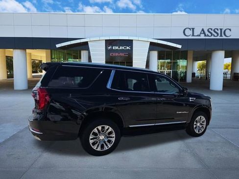 Used 2025 GMC Yukon Denali AWD/4WD image 8
