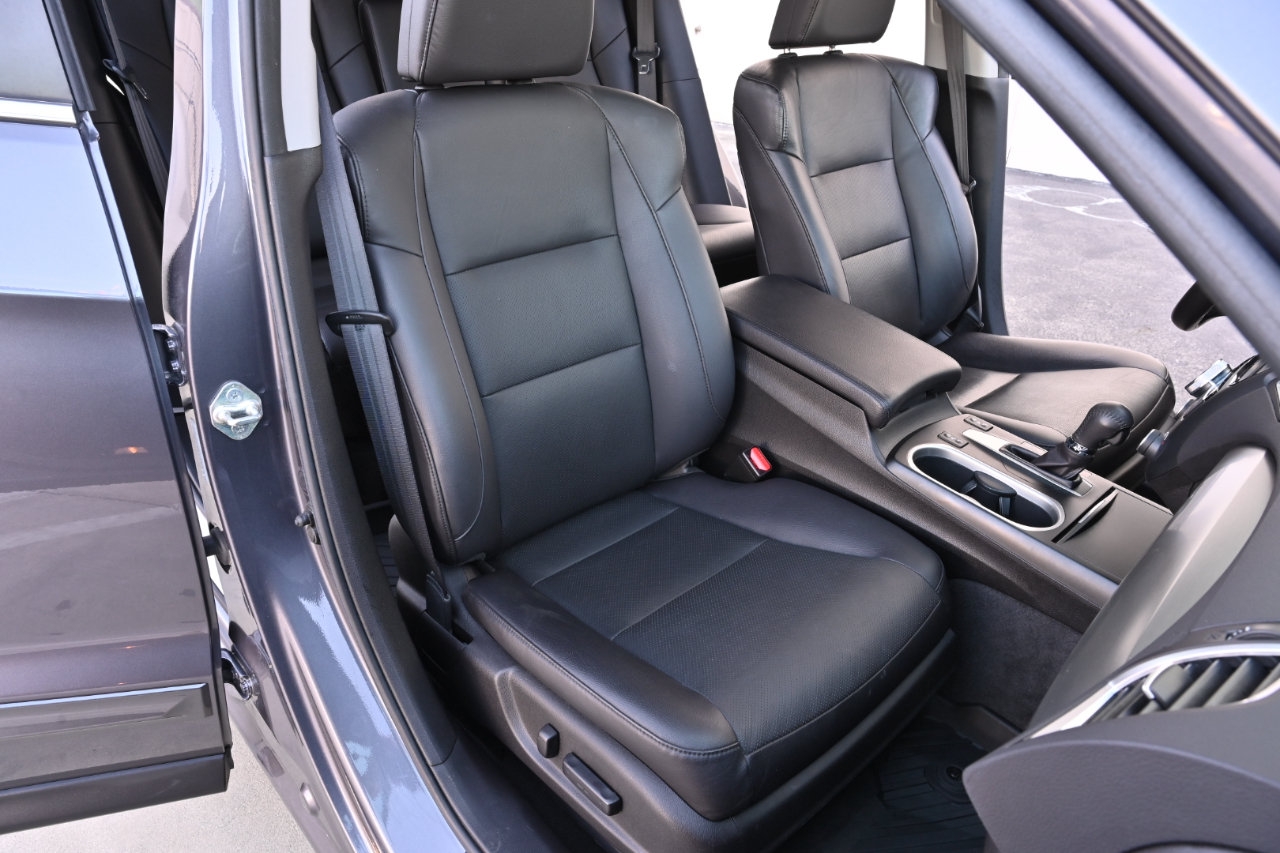 Used 2018 Acura RDX w/ Tech & AcuraWatch Plus Pack AWD/4WD image 15