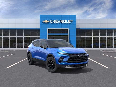 New 2026 Chevrolet Blazer LT w/ Convenience Package AWD/4WD image 1
