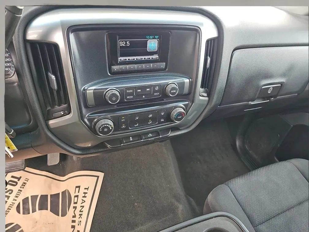 Used 2015 Chevrolet Silverado 2500 LT AWD/4WD image 15