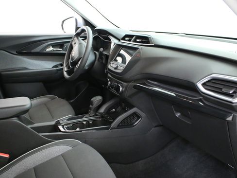 Certified 2023 Chevrolet TrailBlazer LT FWD image 29