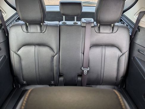 Used 2024 MAZDA CX-90 3.3 Turbo w/ Preferred Plus image 15