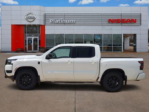 New 2026 Nissan Frontier SV RWD image 3