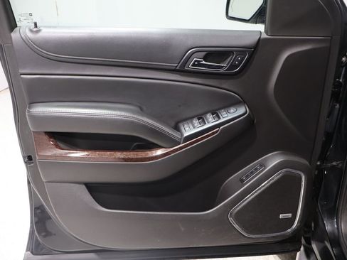 Used 2016 GMC Yukon SLT image 13