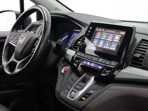 Used 2018 Honda Odyssey EX-L image 41