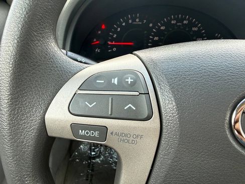 Used 2007 Toyota Camry LE FWD image 29