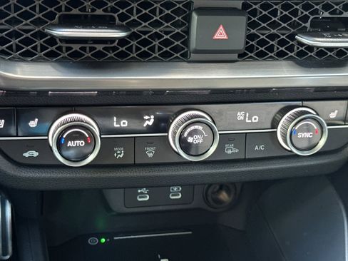 Certified 2025 Acura ADX A-Spec image 27