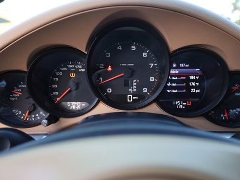 Used 2013 Porsche 911 Carrera RWD image 29