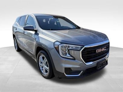 Used 2023 GMC Terrain SLE