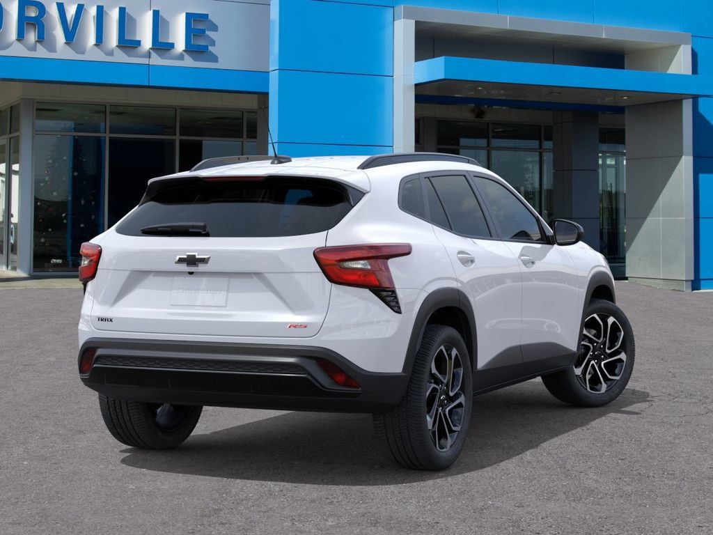 New 2026 Chevrolet Trax RS w/ Driver Confidence Package FWD image 4