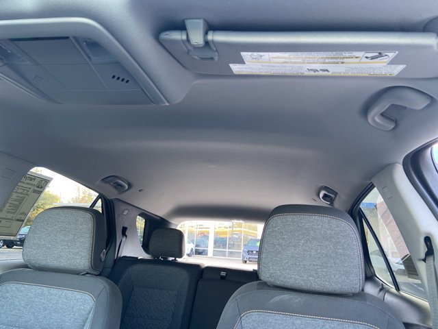 Used 2023 Chevrolet Equinox LT w/ Driver Convenience Package FWD image 29