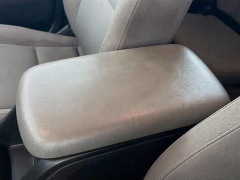 Used 2019 Chevrolet Colorado W/T image 16