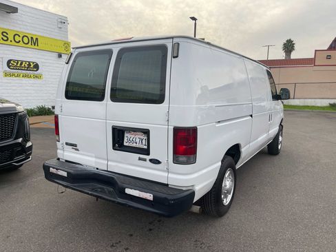 Used 2013 Ford E-150 and Econoline 150 image 3
