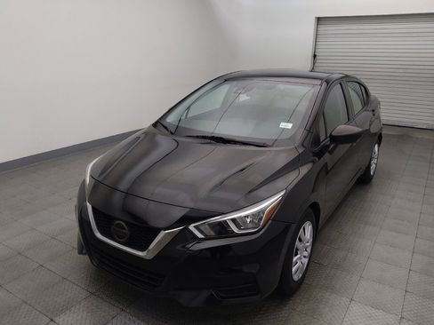Used 2020 Nissan Versa S FWD image 15