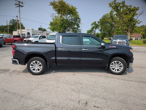 Used 2022 Chevrolet Silverado 1500 LTZ image 4