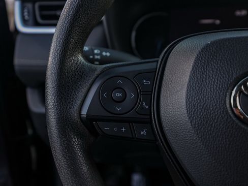 Used 2023 Toyota RAV4 LE image 26