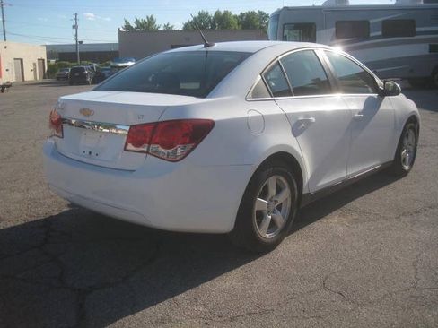 Used 2014 Chevrolet Cruze LT FWD image 5