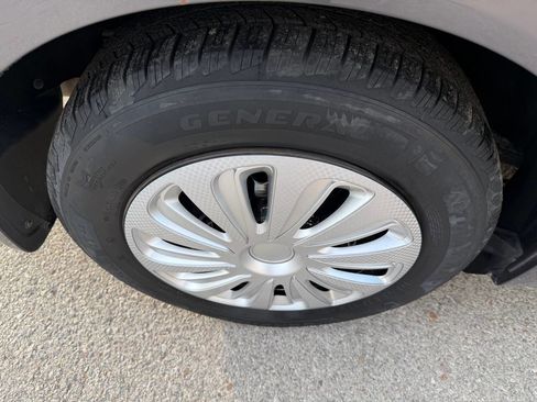 Used 2015 Honda Civic LX image 32