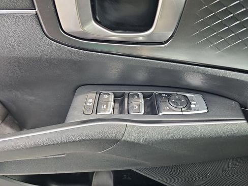 Used 2024 Kia Sorento S FWD image 33