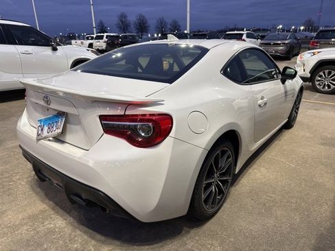Used 2020 Toyota 86 image 7