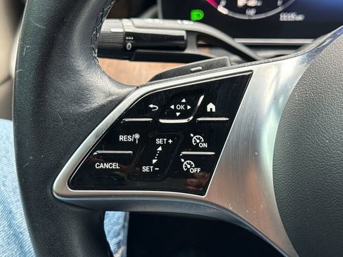 Used 2022 Mercedes-Benz C 300 Sedan image 28