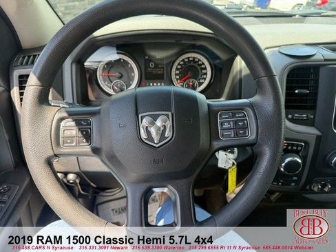 Used 2019 RAM 1500 Express w/ Express Value Package AWD/4WD image 13