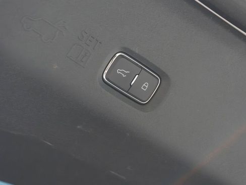 Used 2025 Ford Expedition Max Active RWD image 12