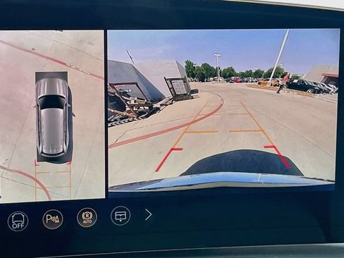 Used 2026 Cadillac Vistiq Luxury AWD/4WD image 14