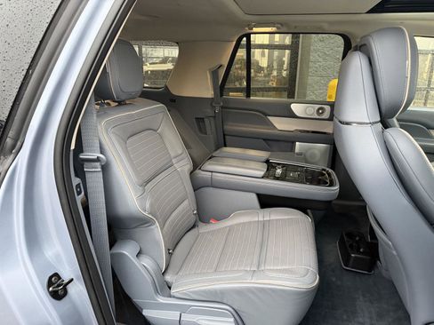 Used 2018 Lincoln Navigator L Black Label AWD/4WD image 49