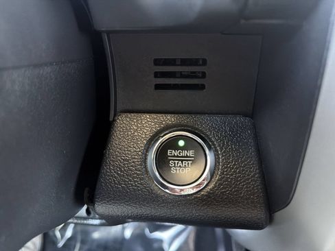 Used 2018 Ford F150 Lariat w/ Equipment Group 502A Luxury AWD/4WD image 18