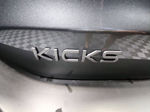 New 2026 Nissan Kicks SR FWD image 24