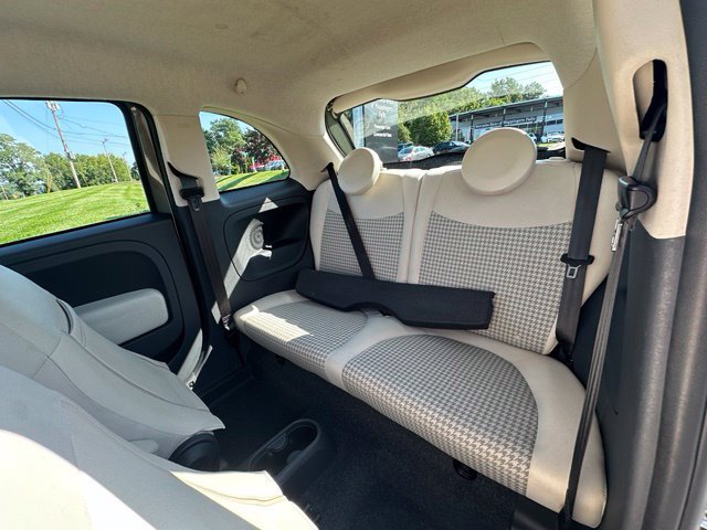 Used 2016 FIAT 500 Easy FWD image 16