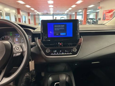 Used 2024 Toyota Corolla LE FWD image 23