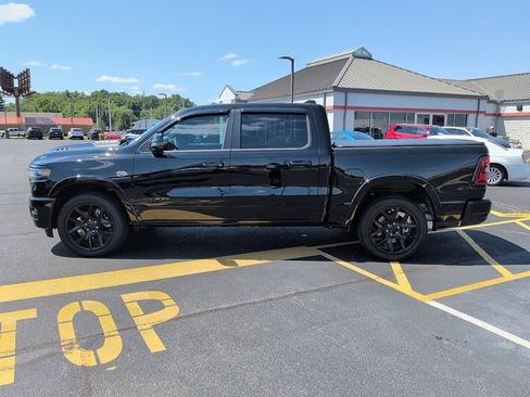 Used 2026 RAM 1500 Laramie w/ Night Edition AWD/4WD image 4