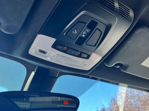 Used 2018 BMW X1 xDrive28i w/ M Sport Package image 51